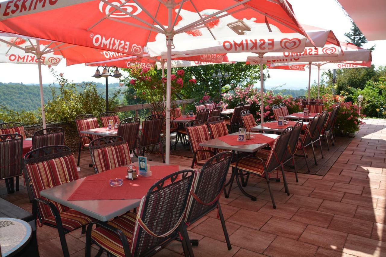 יאנרסדורף Pension Restaurant Rosenberg מראה חיצוני תמונה