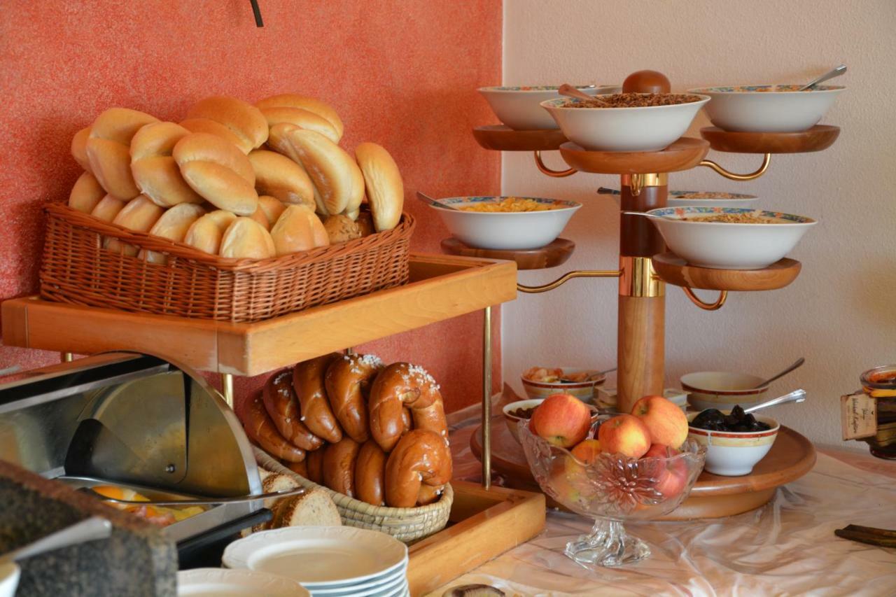 יאנרסדורף Pension Restaurant Rosenberg מראה חיצוני תמונה