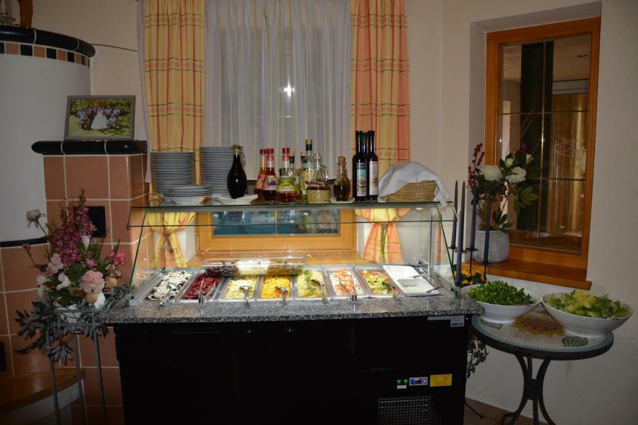 יאנרסדורף Pension Restaurant Rosenberg מראה חיצוני תמונה
